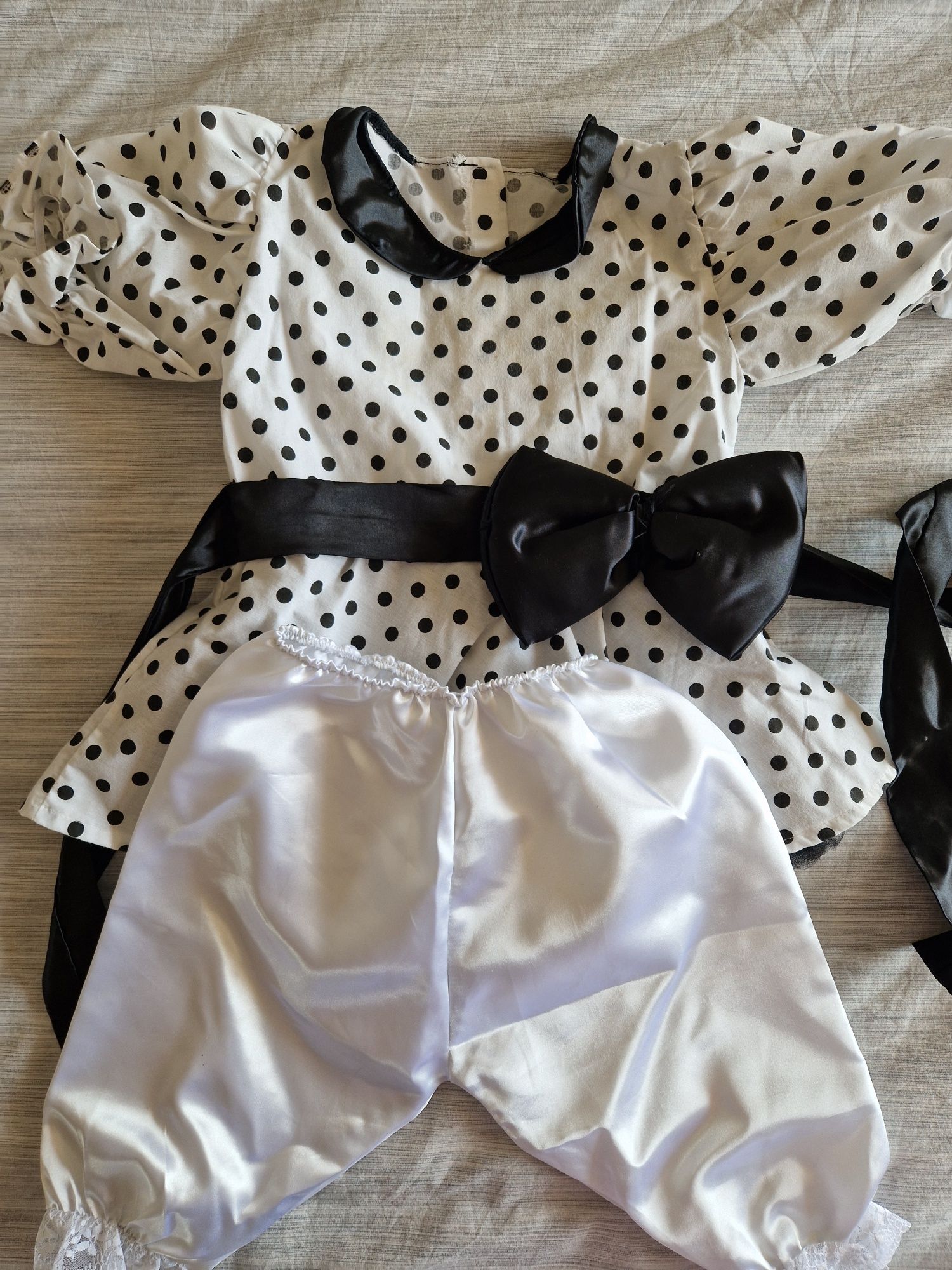 Vestido Minnie com calça