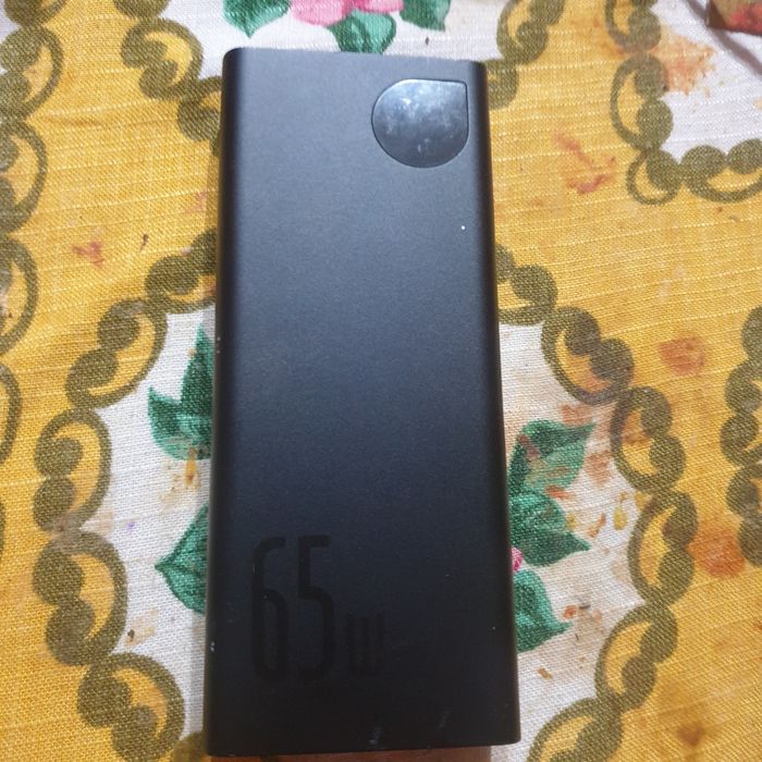 Powerbank  Baseus czytać opis
