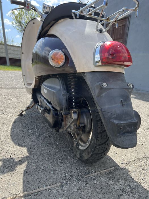 Продам Yamaha Vino 4-T.