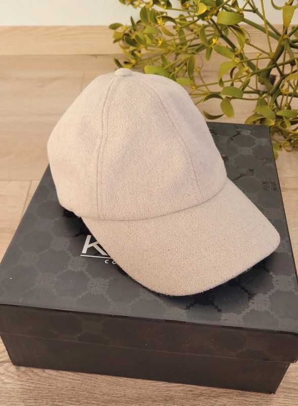 Kremowa Czapka z Daszkiem H&M, Rozm S/XS, Ciepła