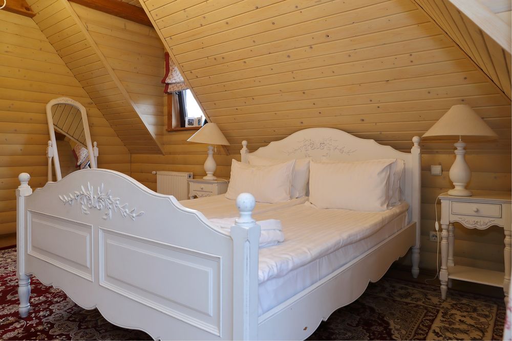 Буковель. Центр. Оренда Шале Тетяна подобова.3 спальні