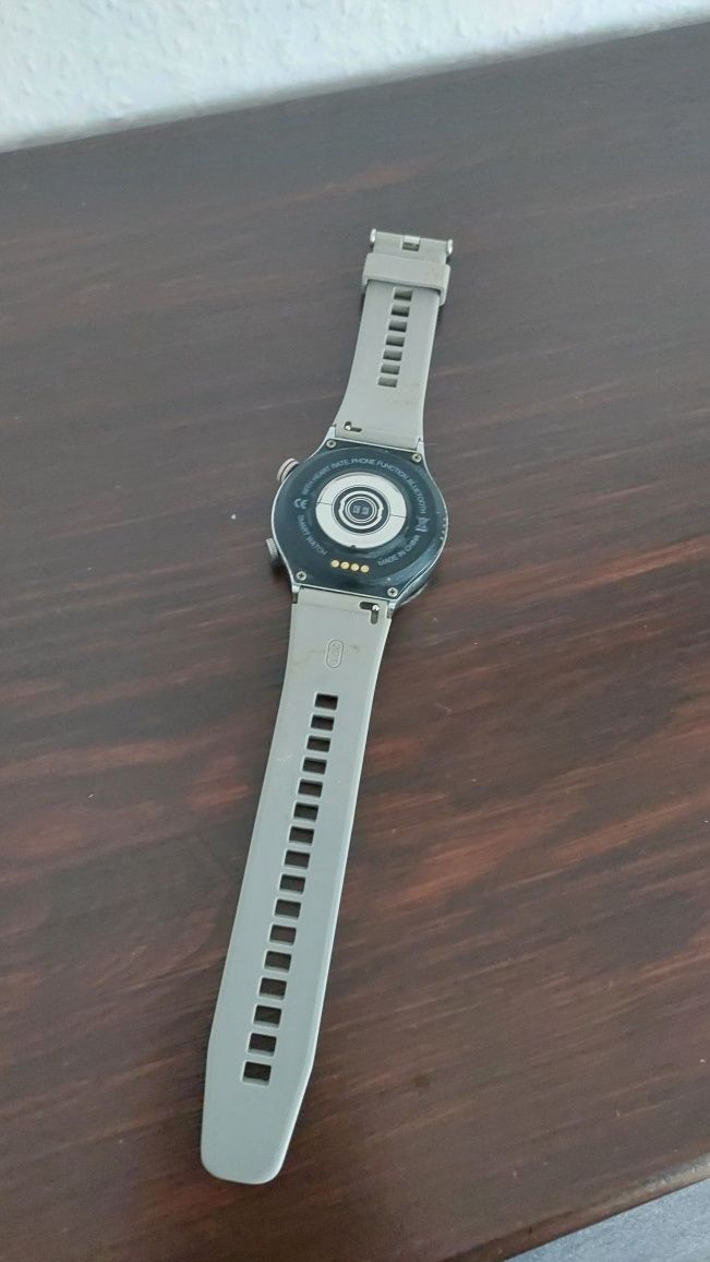 Zegarek smartwatch