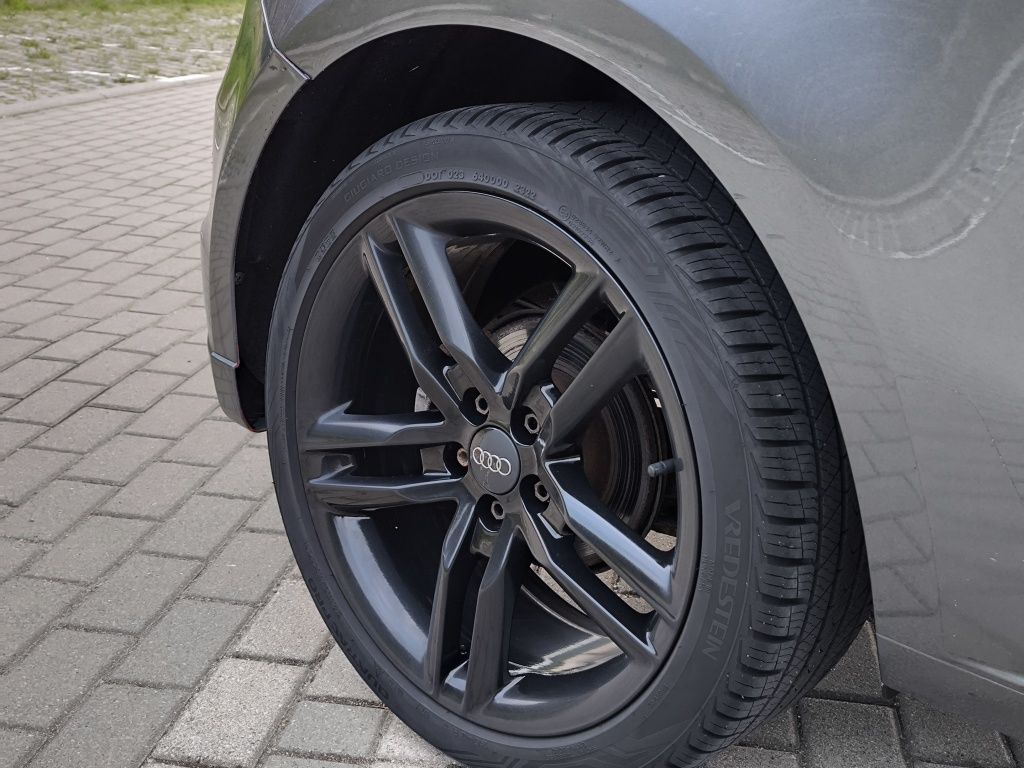 Audi A1 S-line 1.6 d automat