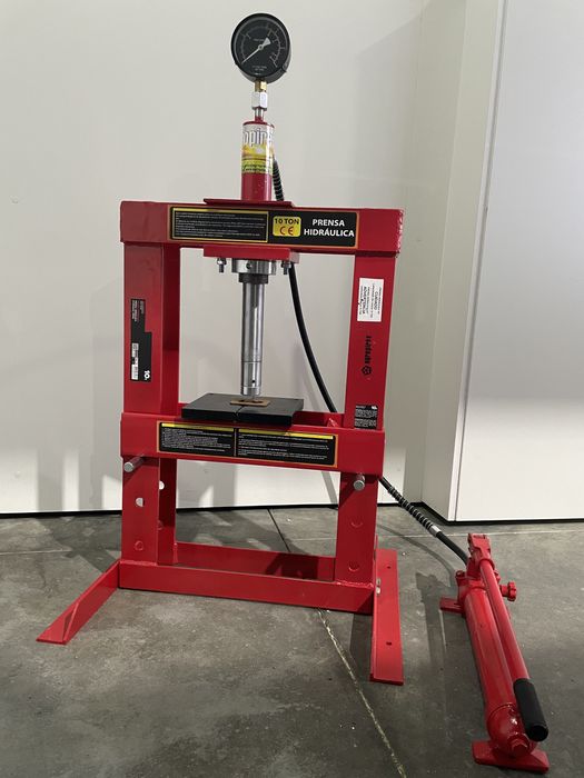 Prensa hidraulica com manómetro