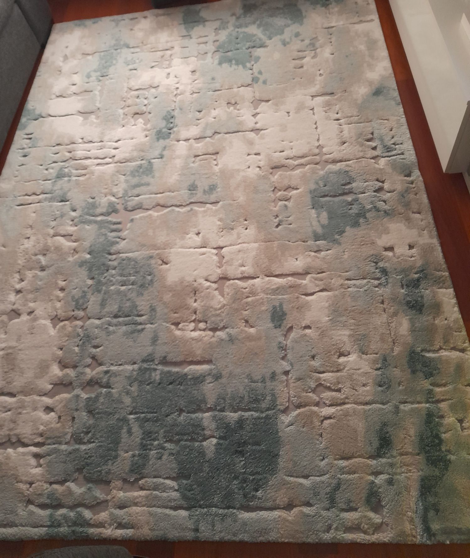 Duas carpetes de pelo rapado
