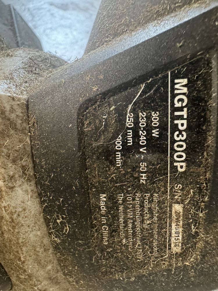 Podkaszarka MACALLISTER MGTP300P 300W