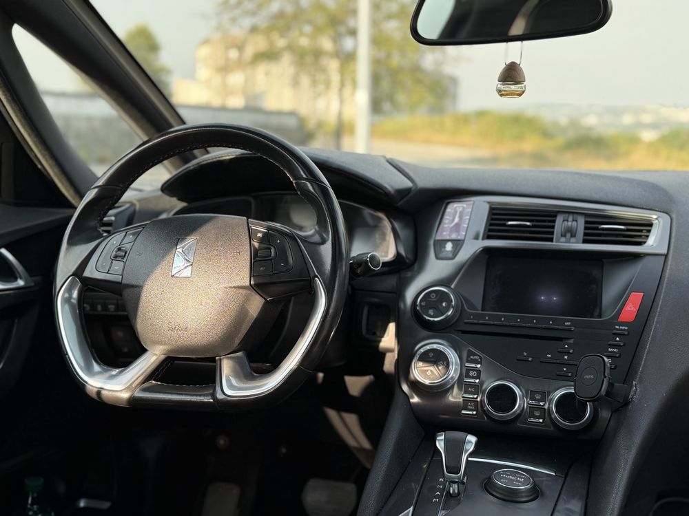 Citroen DS5 2.0 HDi Hybrid4 200cv