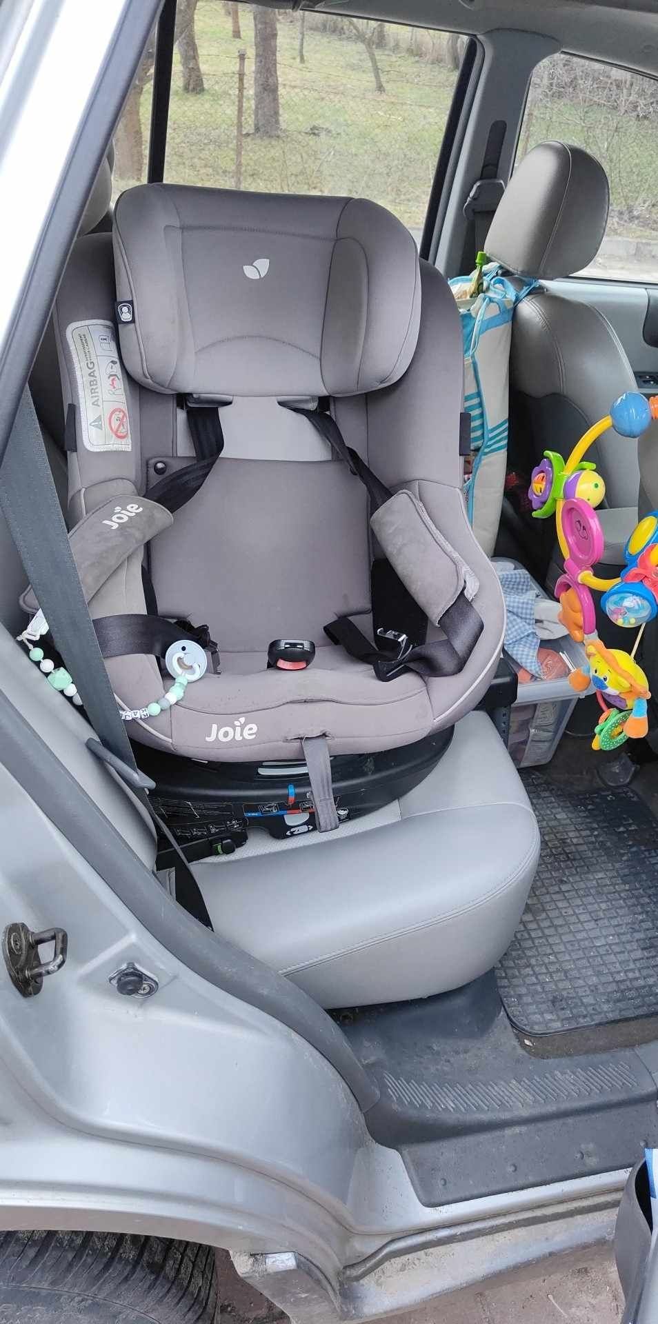 Fotelik obrotowy Joie 360° 9-18 kg