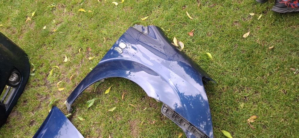 Kompletny przód toyota corolla verso 04- kolor 8p4 Europa wysyłka