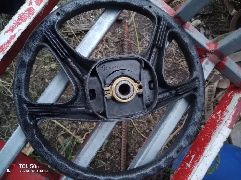 Volante para Fiat Uno preço negociável. Retirar na lameira