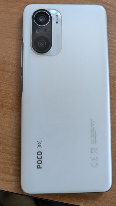 Телефон Poco F3  8/256