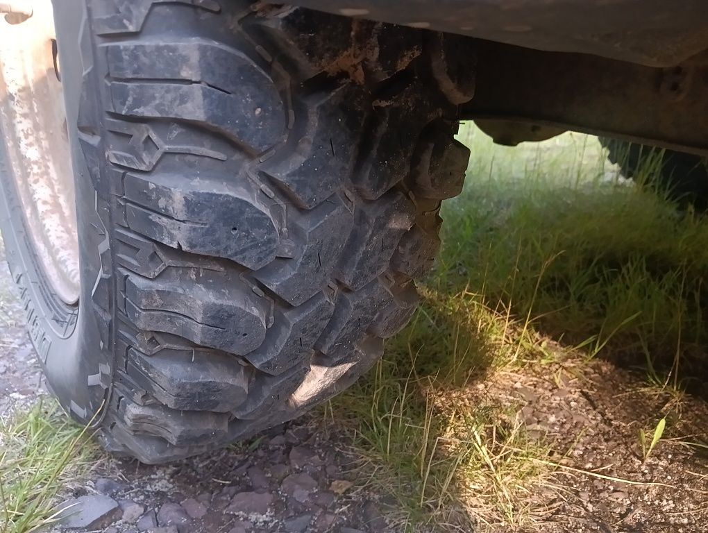 Opony Mt 215/75 r15