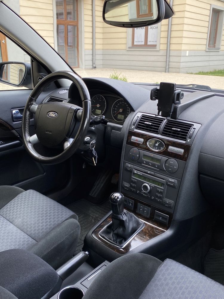 Ford Mondeo 2.0 benz. 145KM, kombi GHIA Lift, alu17, Stan Doskonały.