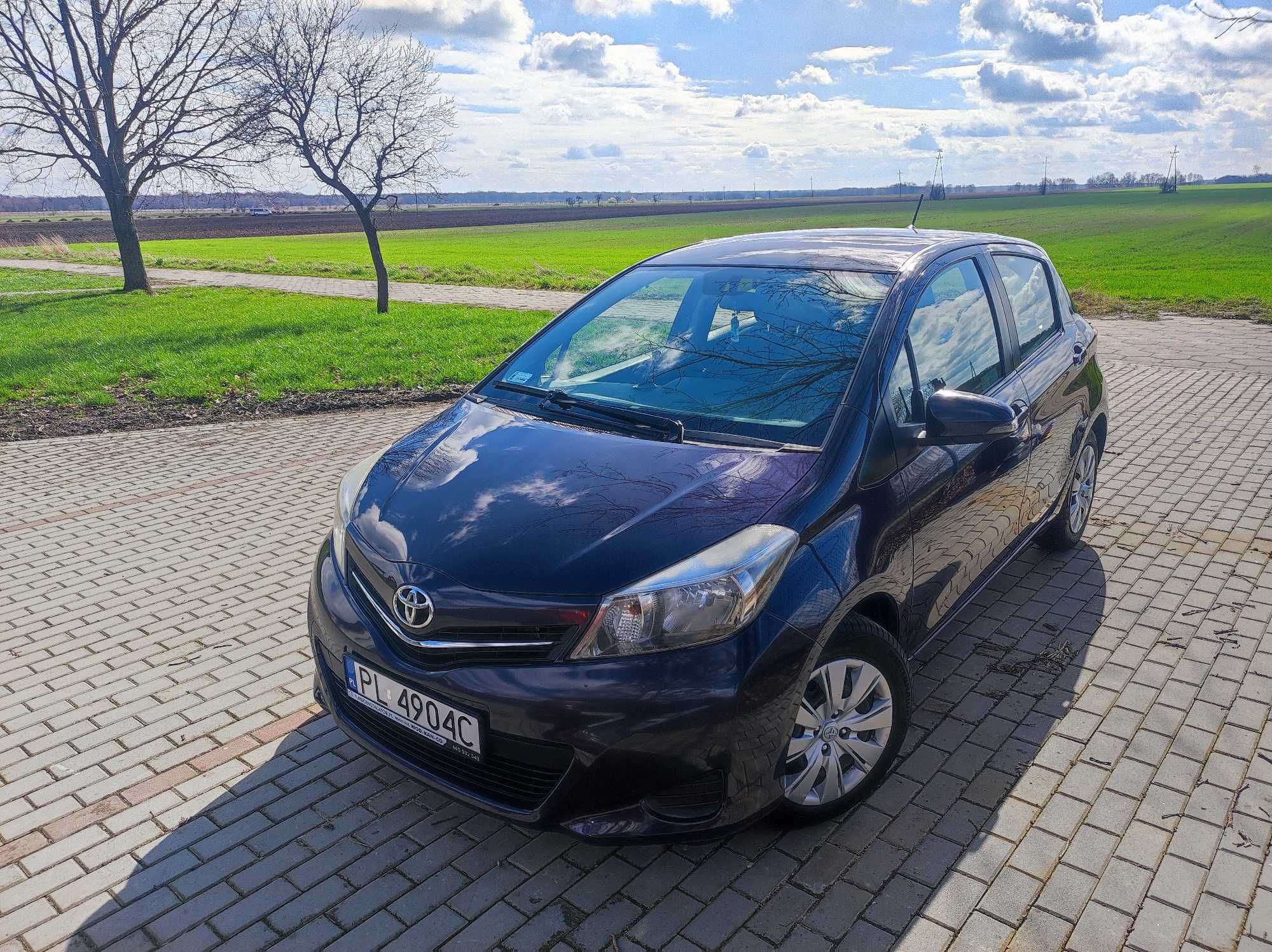 Toyota Yaris 2012 rok