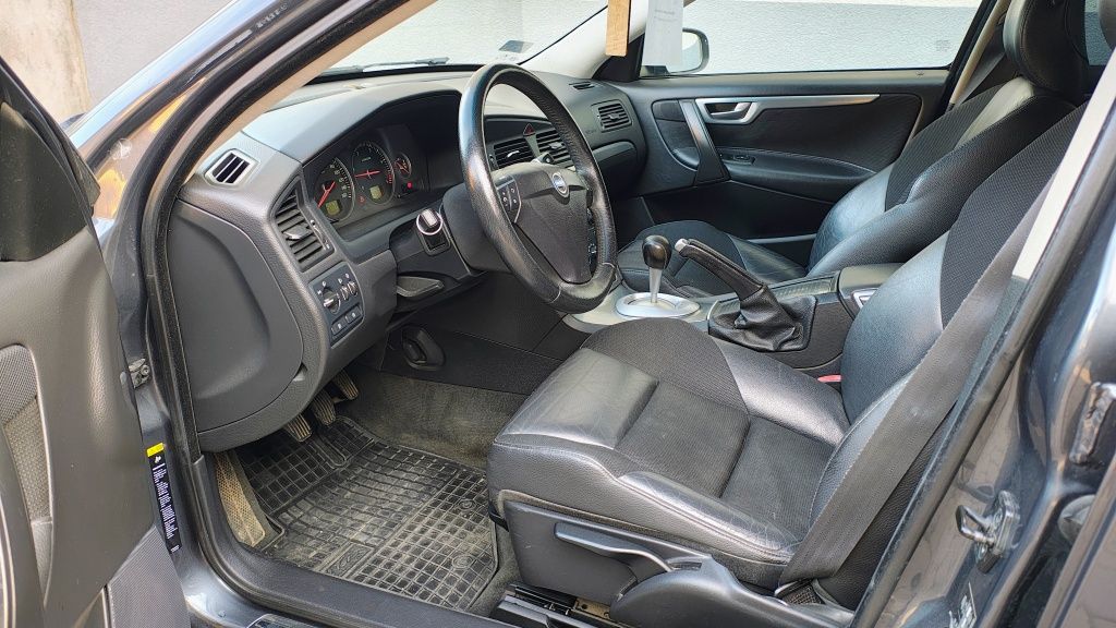 Volvo S60 2,4D ,, skóry,, super stan,, niski przebieg