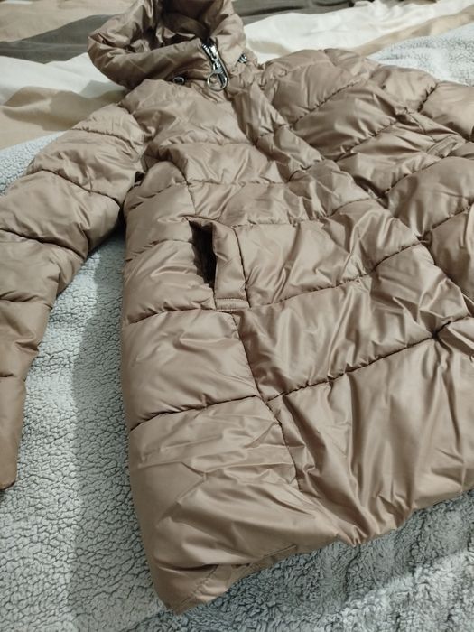 Зимова куртка з поясочком 40р