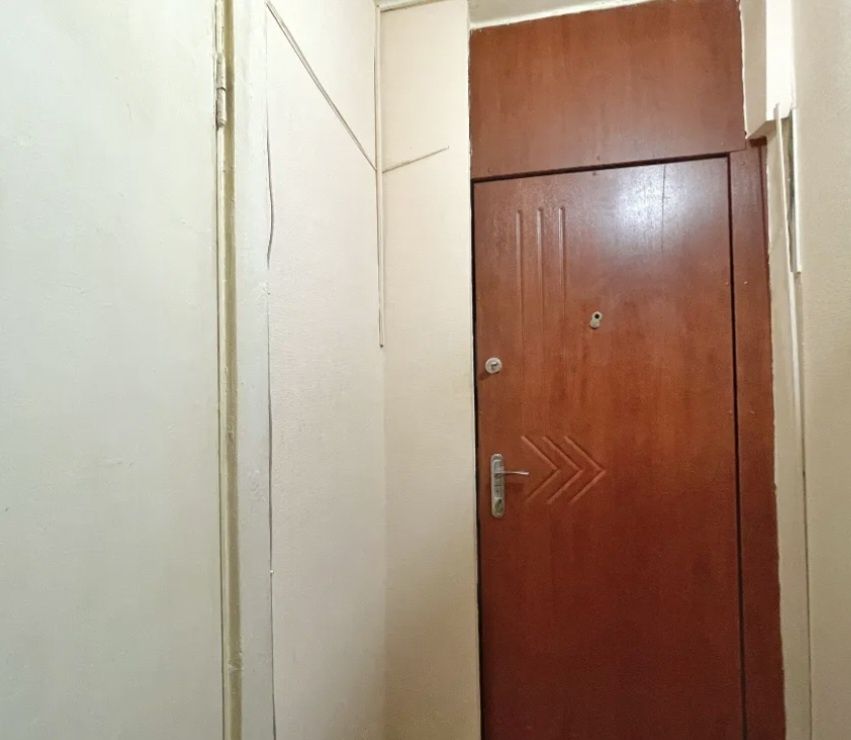Продам 1 к квартиру пр.Поля,Ильича,Пр.Б.Хмельницкого