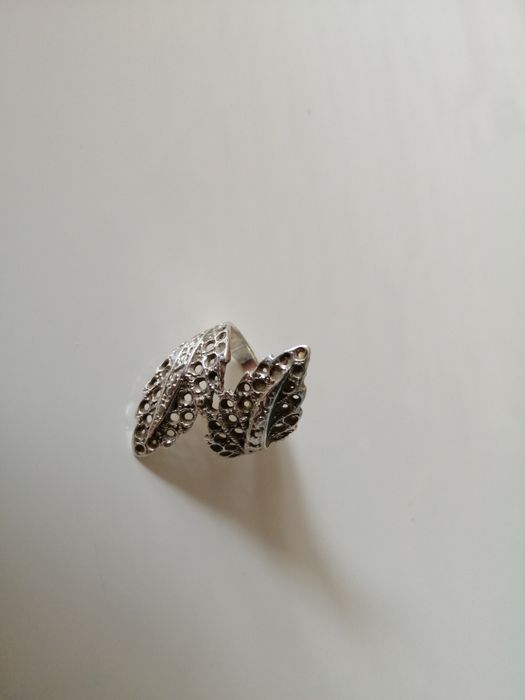 Pierścionek srebrny