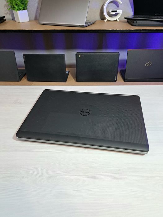 Ноутбук Dell Precision 7710/i7-6920HQ/16 Gb/128 Gb/1 Tb/Quadro M3000M