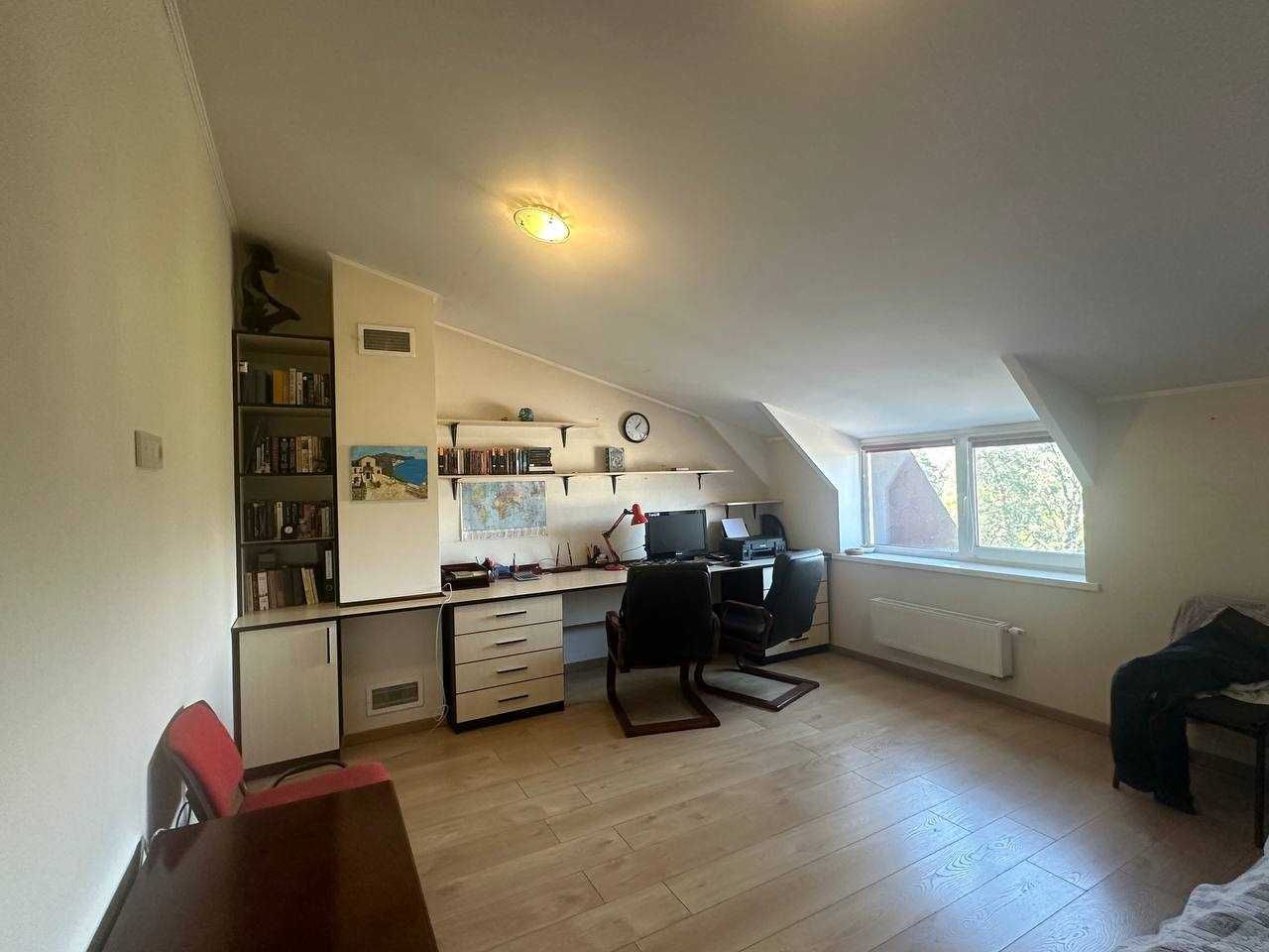 Продаж дворівневої 4к квартири 229м2. Центр. Держ.програми-ТАК. ID:568