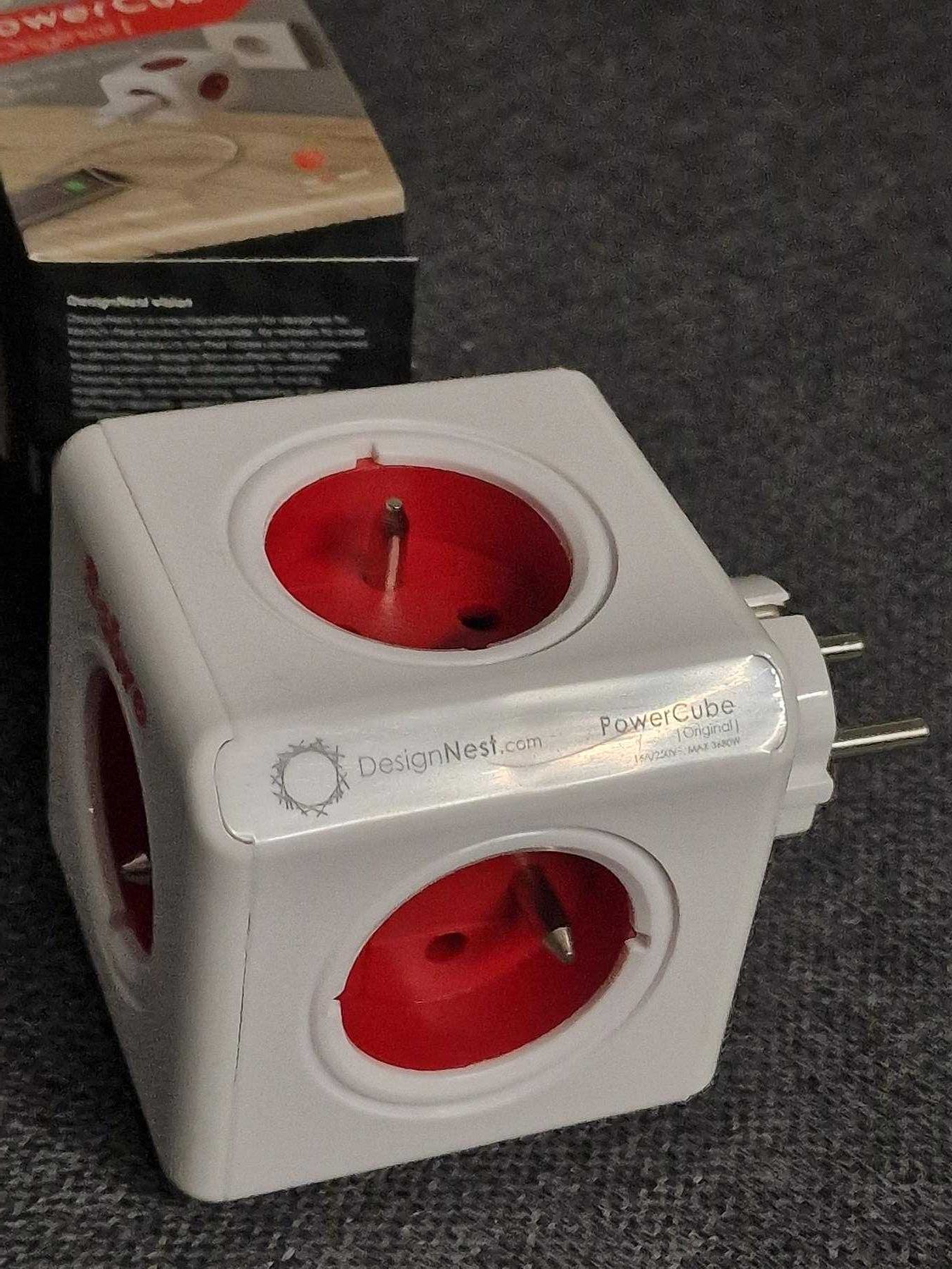 PowerCube Original, rozgałęźnik 5 gniazd czerwony