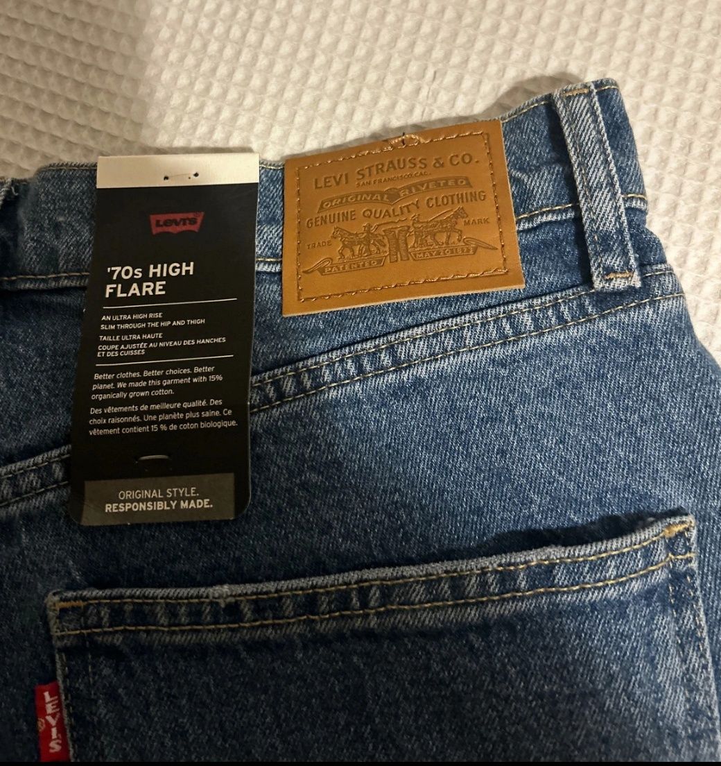 Levi's 70s high flare W32-L34