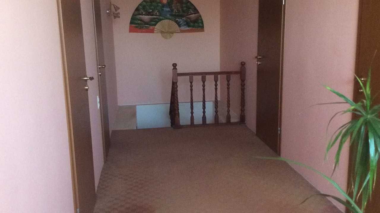 (4) Продам дом в  Золотой Горке