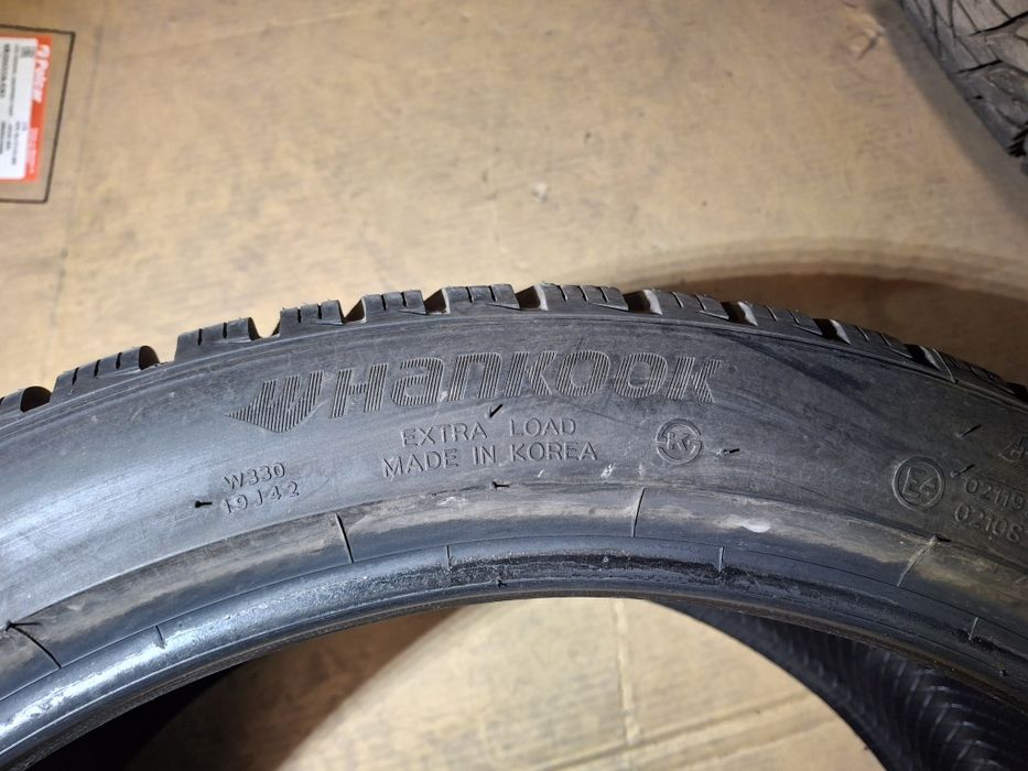 hankook winter i * cept evo3 285 35 r20