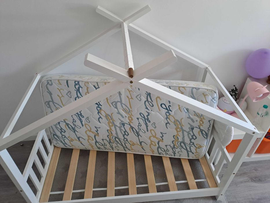 Cama Montessori casinha -140x70 cm + colchão Mindol