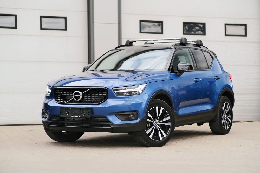 Volvo XC 40 XC40 T5 / AWD / R-Design / 2.0 / 250 KM /