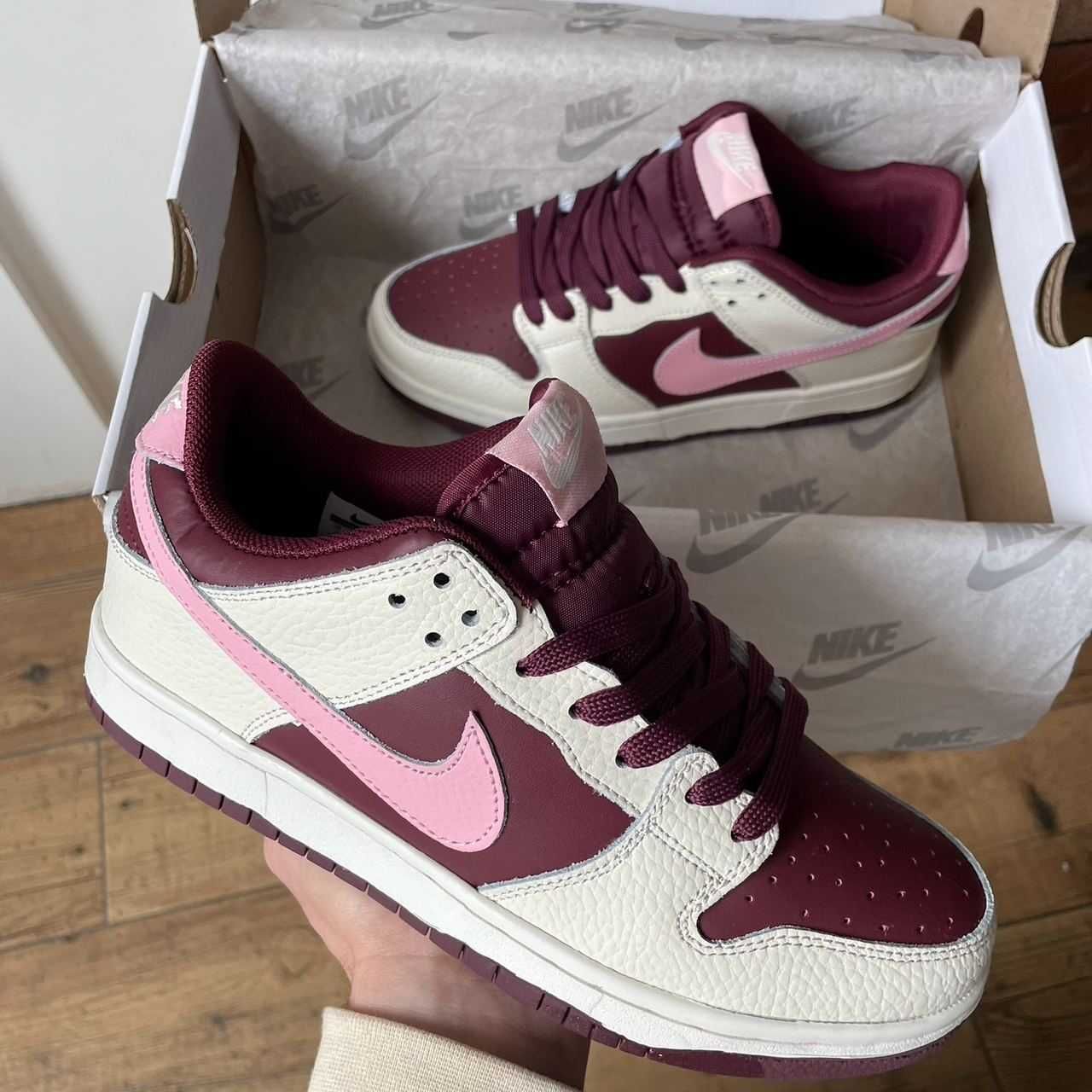 Жіночі Кросівки Nike sb dunk low Burgundy