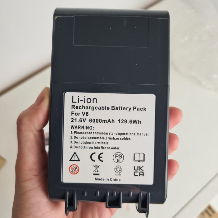 Акумулятор до Dyson V8 новий