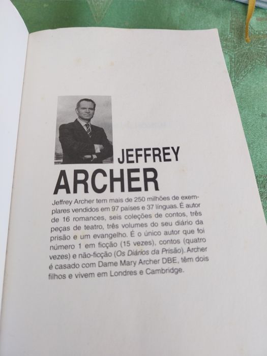 Este foi um homem. Portes incluídos