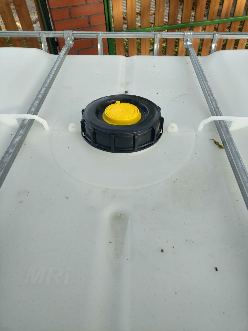 Zbiornik na wodę Mauser 1000L