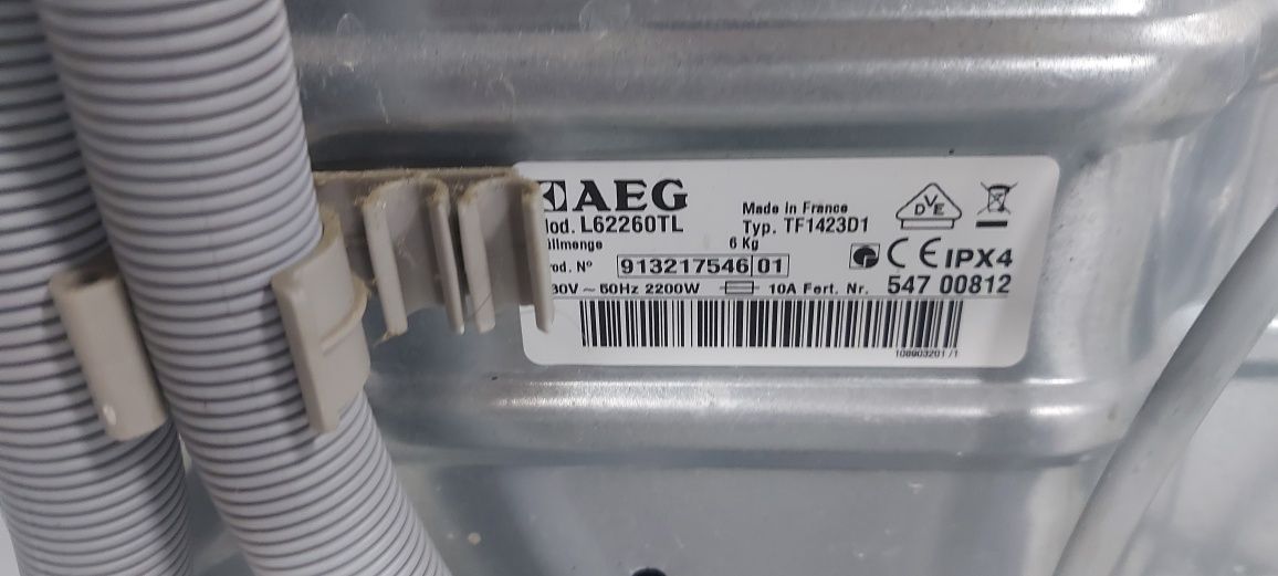 Пральна машина AEG 6кг верт.