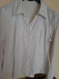 Biała bluzka z haftowanym wzorem
