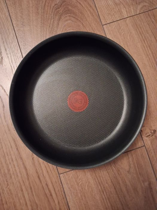 Patelnia nowa Tefal
