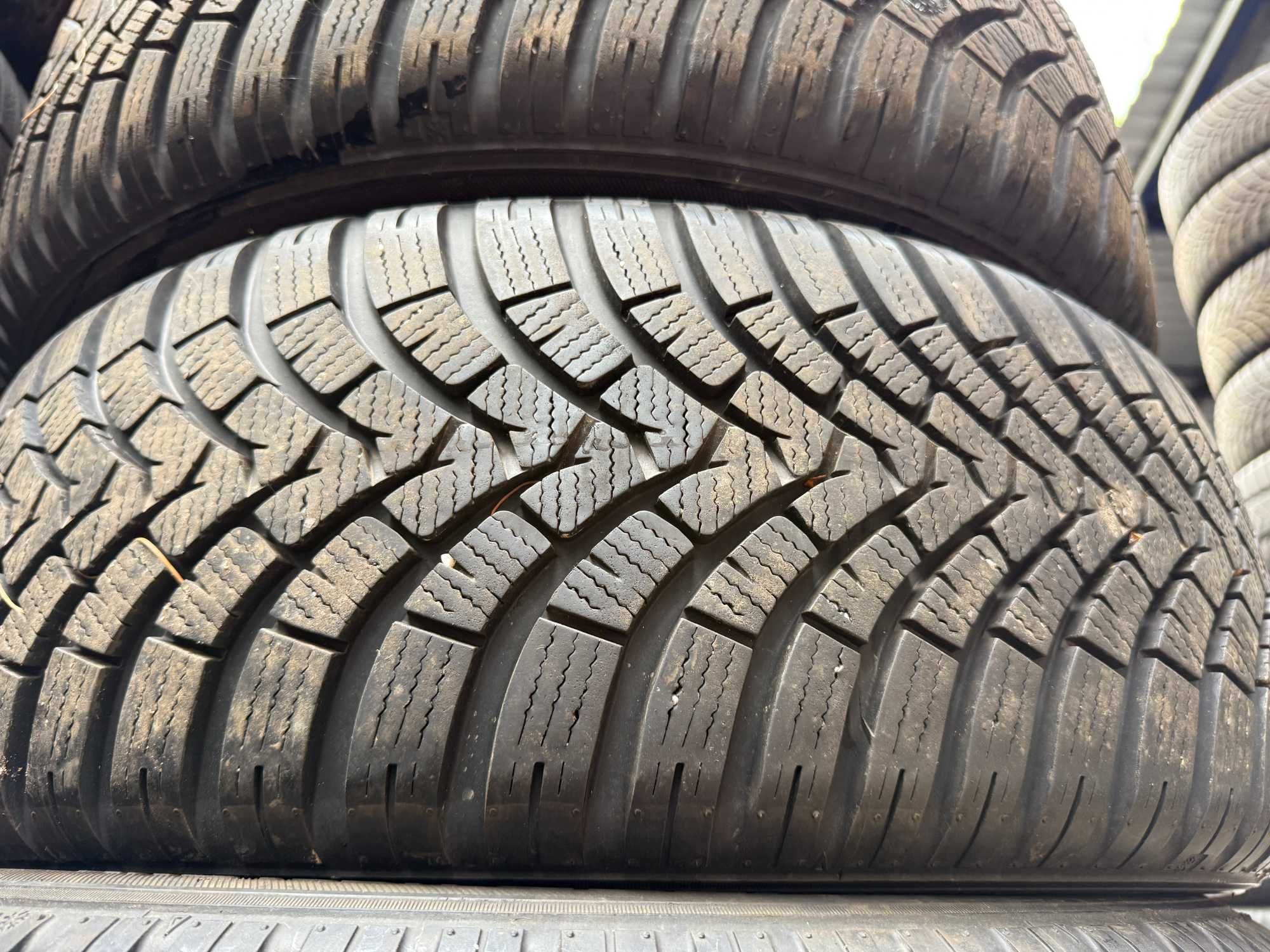 Komplet Falken Eurowinter HS01 SUV 225/55r18 102V XL 2020 r.