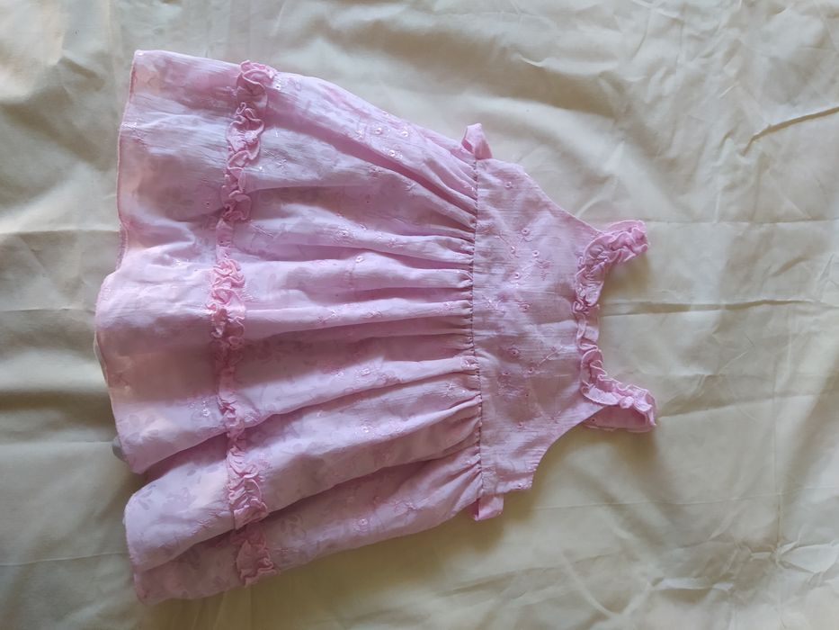 Sukienki niemowlęce paczka 6 sztuk, r. 62-80