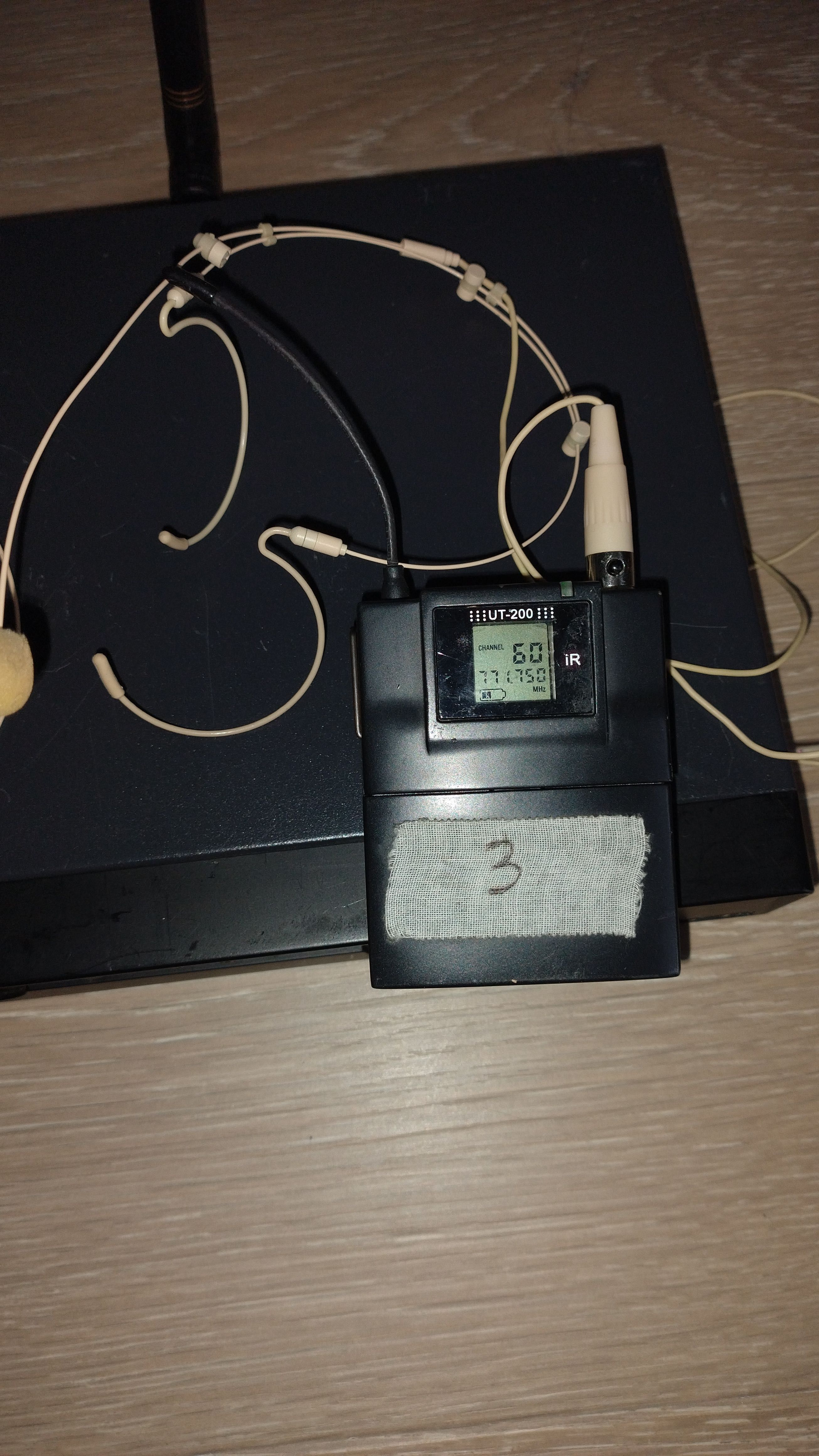 Mikrofony bezprzewodowe zestaw RELACART UR-220D, mikroporty