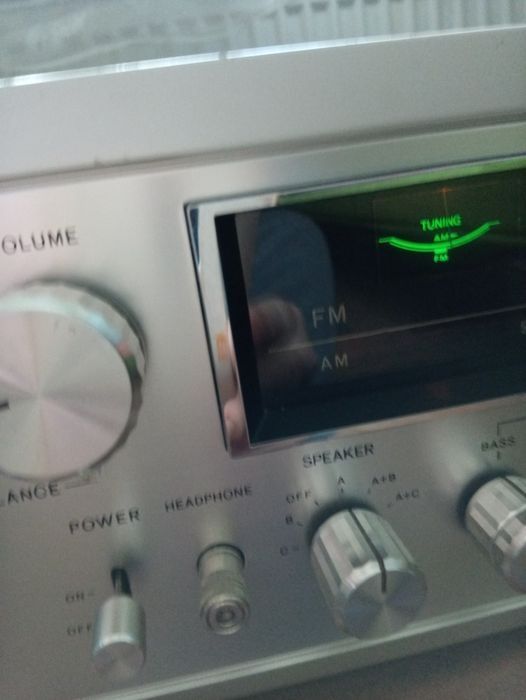 Sprzedam amplituner SONY str 7065A.   Z 1975 r.bardzo rzadki model A.