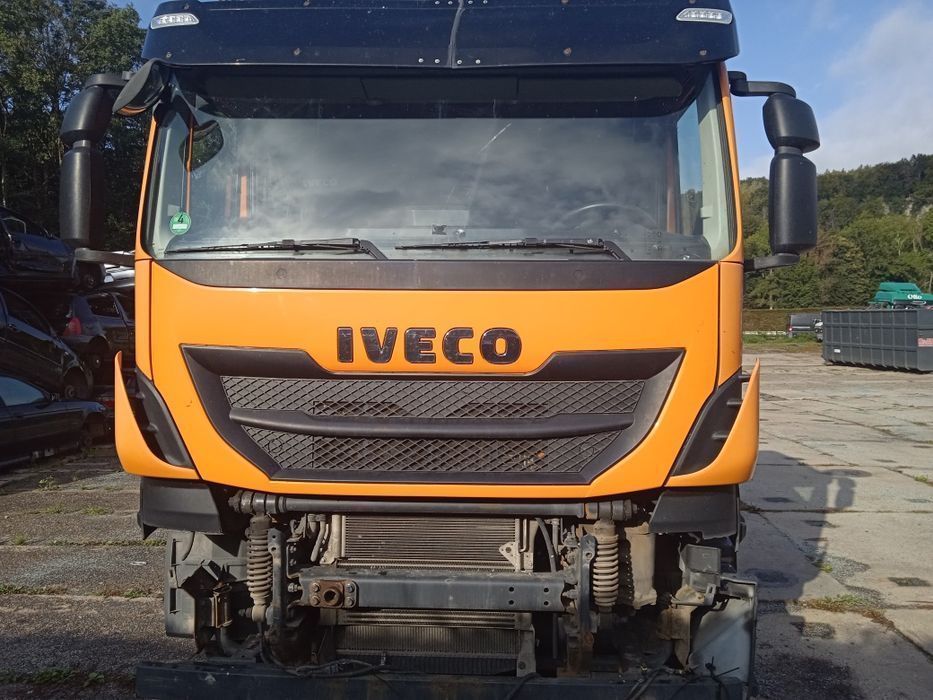 Na części Iveco Stralis Silnik Skrzynia Maska Zderzak Drzwi Klapa Szyba