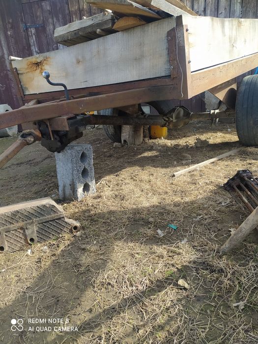 Продам   прицеп   привід від вала