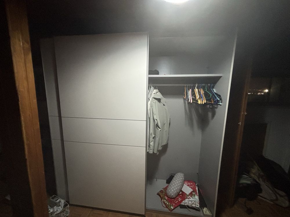Roupeiro branco/beje