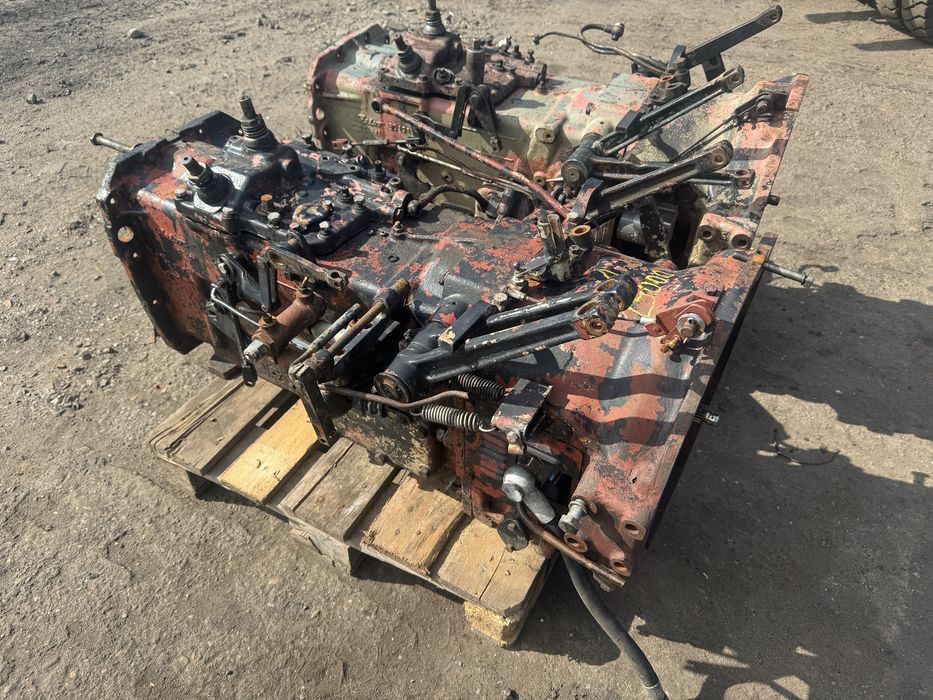 Skrzynia biegów Ursus Zetor Nowy Typ 8111/902/C-385/1614/16145/10111