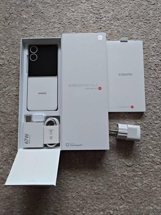 Smartfon Xiaomi Mix Flip 2 12GB/512GB Biały