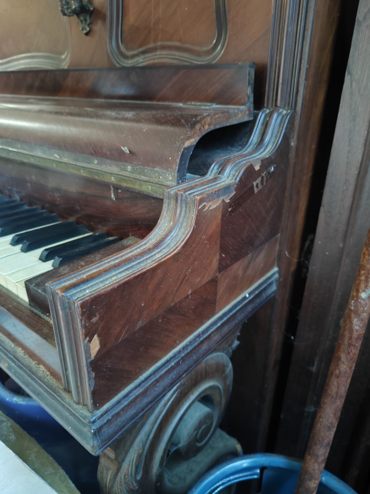 Piano J. Labrousse 51