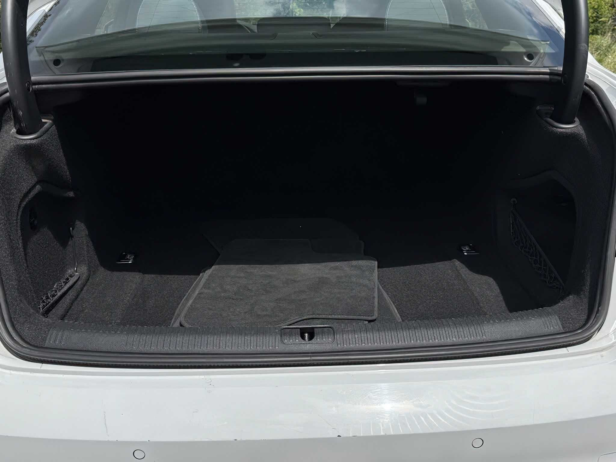 Audi A4     2023