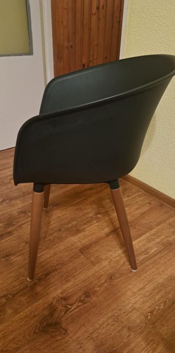 Fotel krzesło czarny