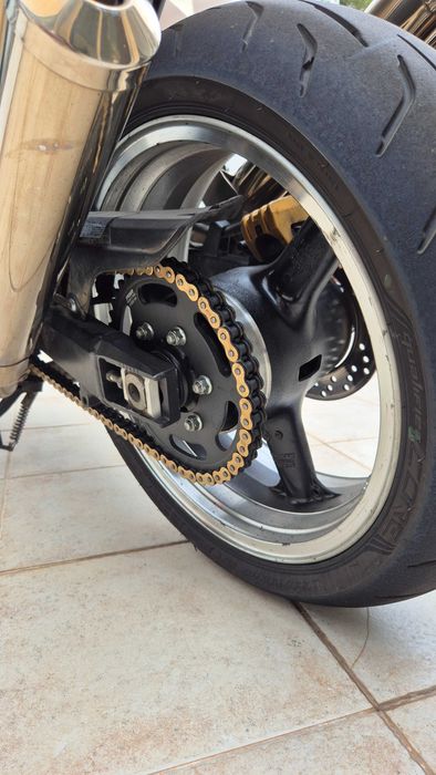 Vendo Kawasaki Z1000 - Titanium